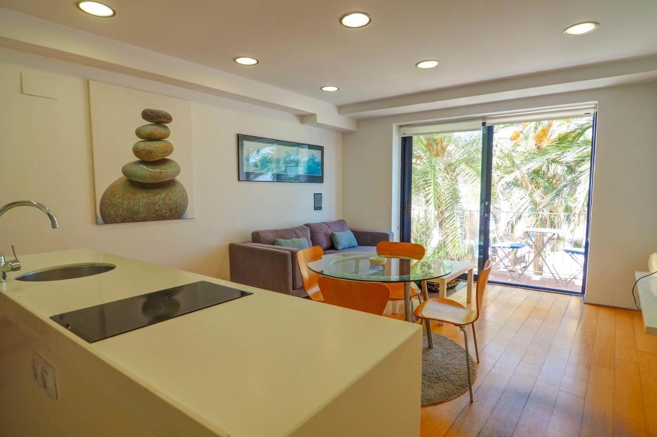 Port Alegre Attic By Hello Homes Сиджес Экстерьер фото